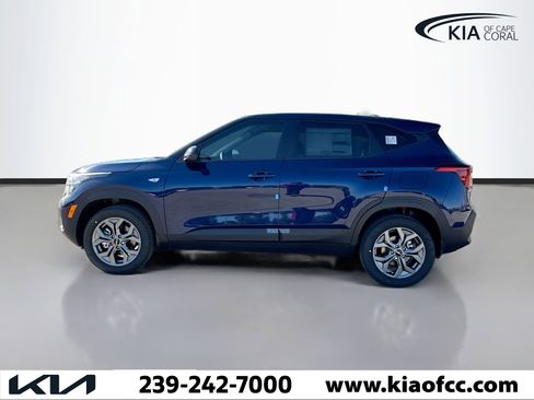 New 2026 Kia Seltos LX image 2