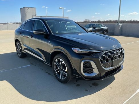 Used 2025 Audi Q5 Prestige image 3