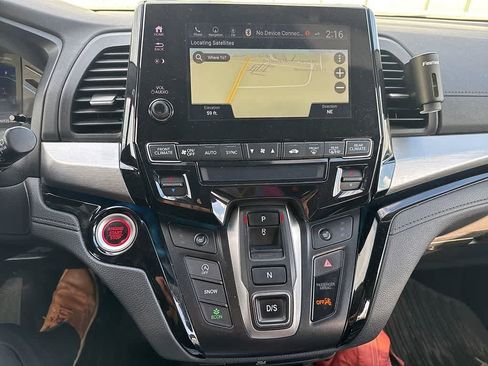 Used 2023 Honda Odyssey Touring image 14
