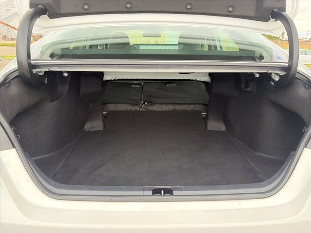 Used 2023 Toyota Camry SE FWD image 41