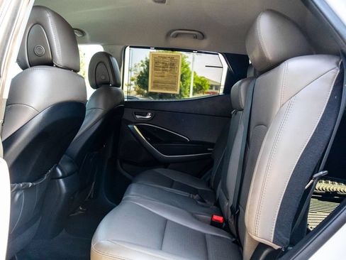 Used 2016 Hyundai Santa Fe Sport 2.0T FWD image 16