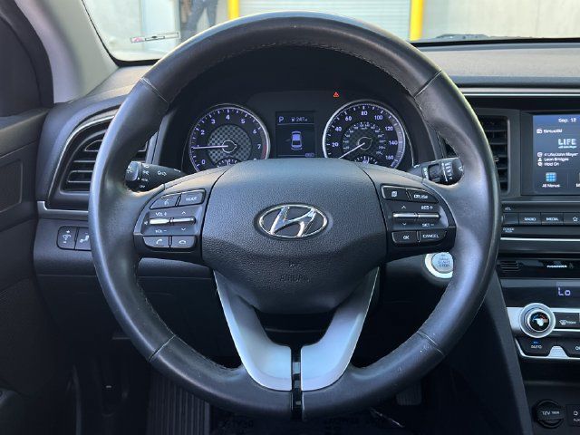 Used 2020 Hyundai Elantra Value Edition w/ Cargo Package (C1) FWD image 33