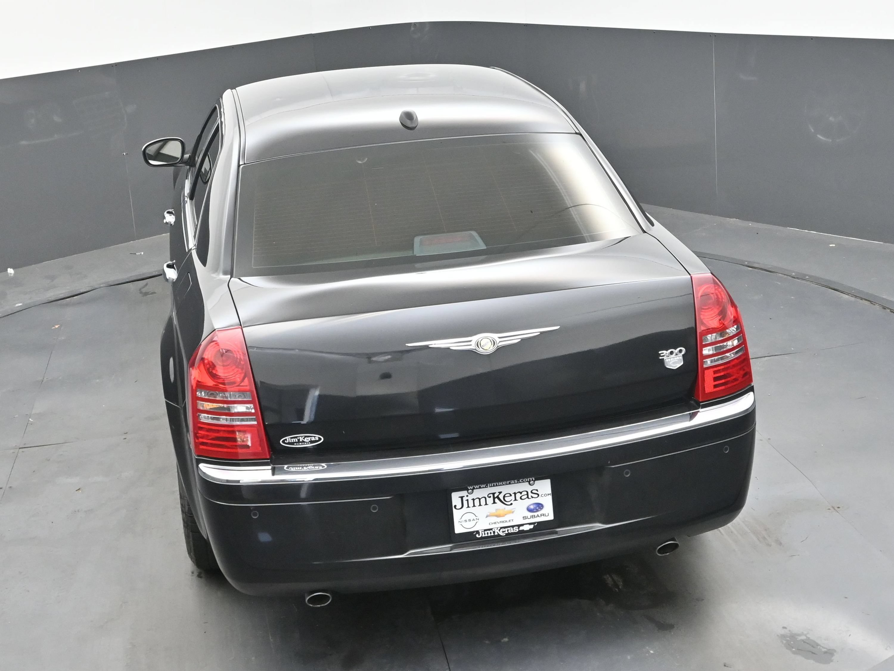 Used 2005 Chrysler 300 C w/ Navigation & Sound Group II RWD image 36