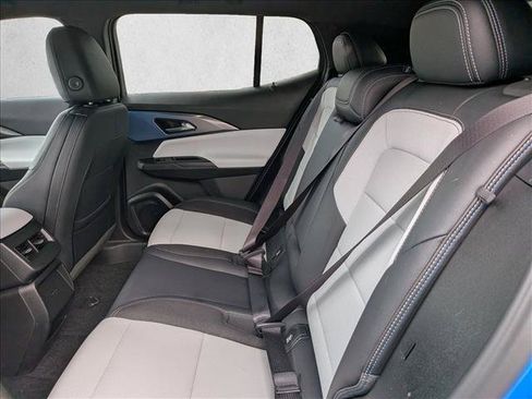 Used 2024 Chevrolet Equinox EV LT FWD image 14