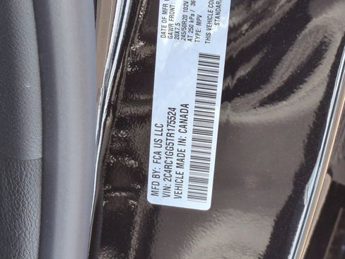 New 2026 Chrysler Pacifica Limited w/ S Appearance Package image 25