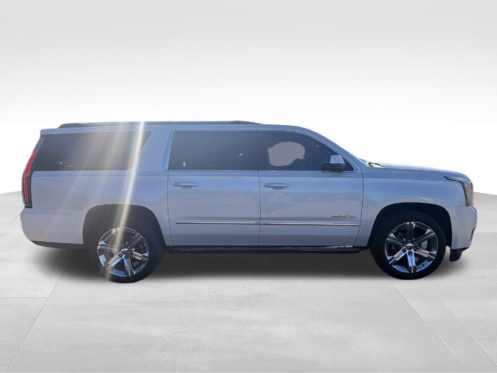 Used 2016 GMC Yukon XL Denali w/ Open Road Package AWD/4WD image 6