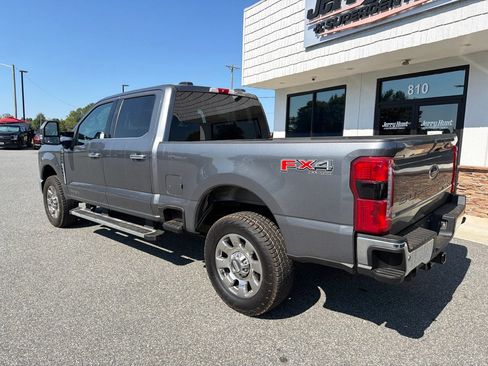 Used 2025 Ford F250 Lariat w/ Chrome Package AWD/4WD image 5