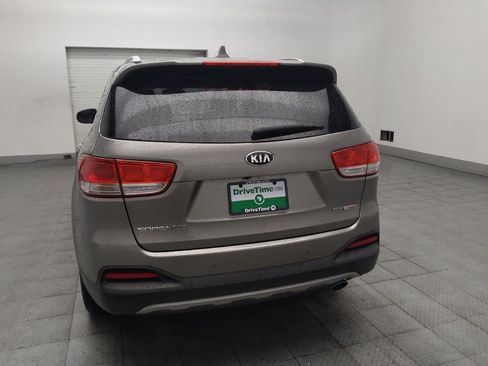 Used 2016 Kia Sorento EX FWD image 6