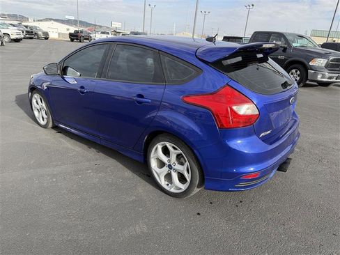 Used 2014 Ford Focus ST w/ Equipment Group 202A image 5