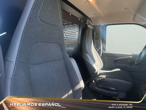 Used 2024 Chevrolet Express 2500 Work Van w/ Driver Convenience Package image 32