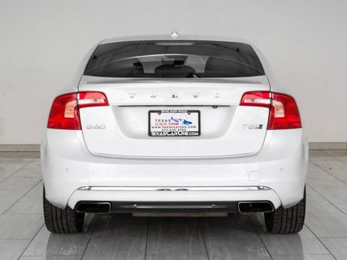 Used 2016 Volvo S60 T5 Premier w/ Climate Package AWD/4WD image 7