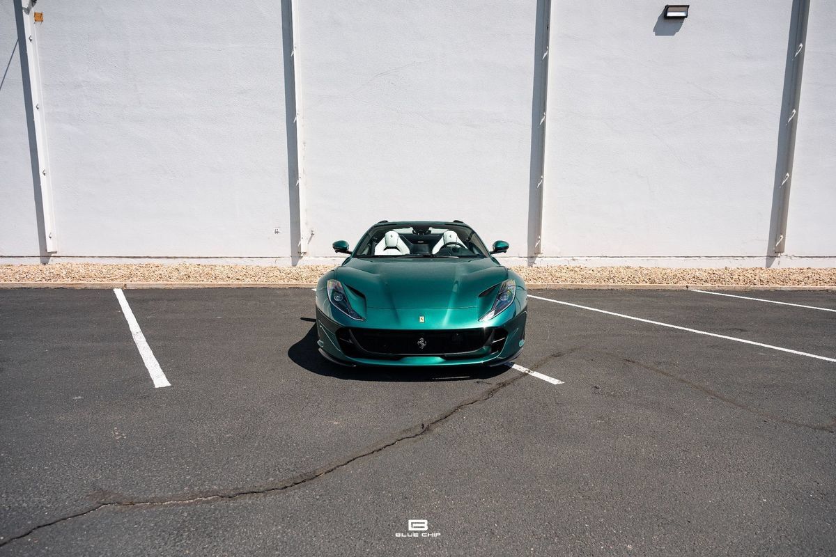 Used 2022 Ferrari 812 GTS RWD image 5
