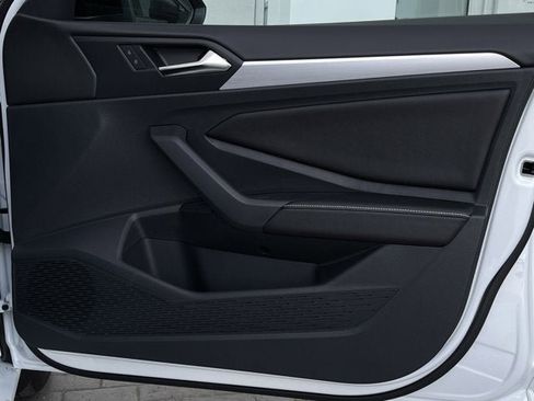New 2025 Volkswagen Jetta Sport image 18