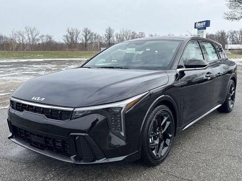 New 2026 Kia K4 GT-Line Turbo image 1
