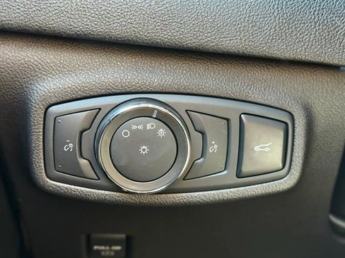 Used 2017 Lincoln MKC Premiere image 21