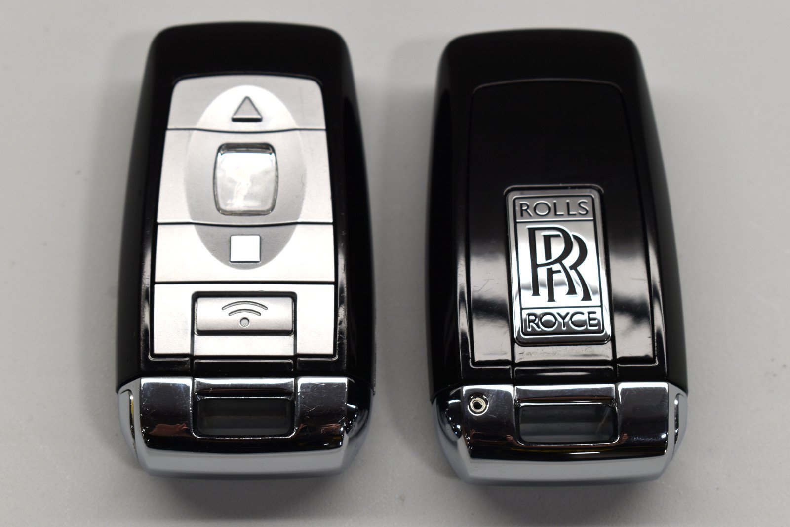 Certified 2020 Rolls-Royce Dawn RWD image 47