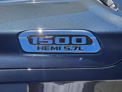 Used 2021 RAM 1500 Big Horn AWD/4WD image 9