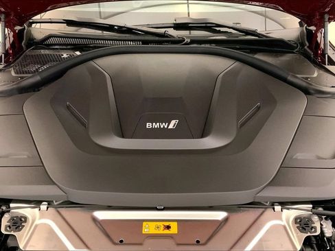 New 2026 BMW i4 xDrive40i w/ M Sport Package AWD/4WD image 8