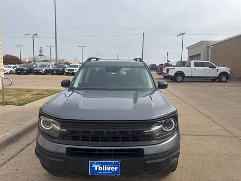 Used 2022 Ford Bronco Sport image 2