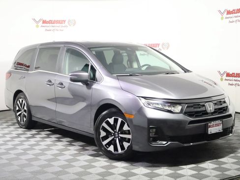 Used 2025 Honda Odyssey EX-L image 36