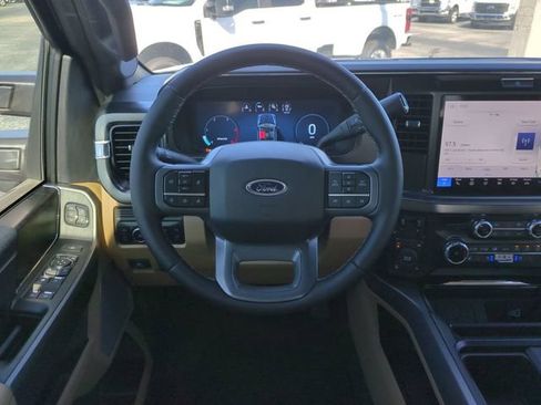 New 2026 Ford F250 Lariat w/ Chrome Package AWD/4WD image 16
