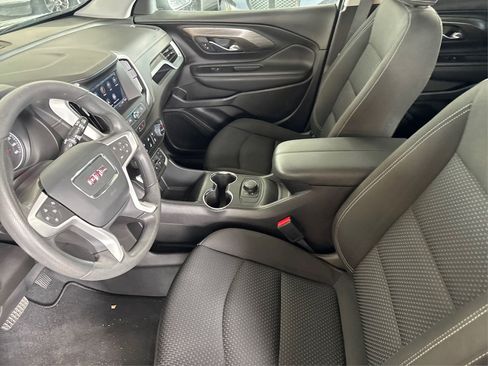Used 2023 GMC Terrain SLE w/ Elevation Edition image 11