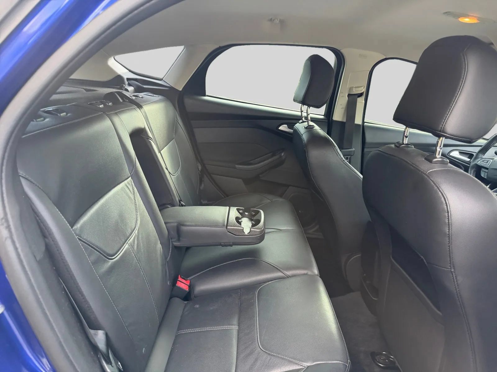 Used 2015 Ford Focus Titanium FWD image 18