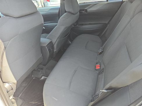 Used 2026 Toyota Corolla Cross LE FWD image 16