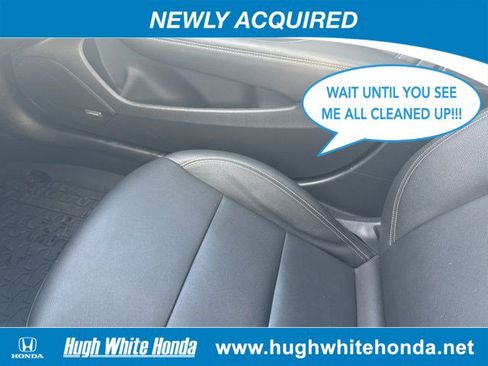 Used 2018 Buick Regal Essence w/ Driver Confidence Package #1 image 4