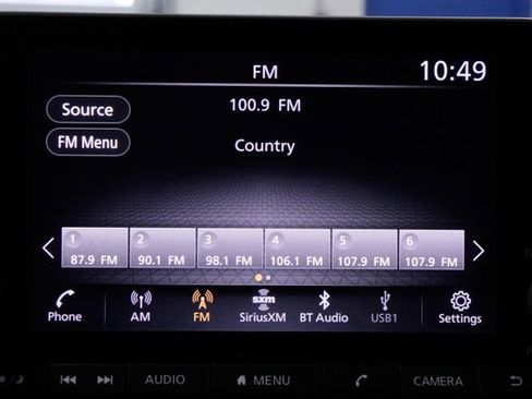 Used 2023 Nissan Rogue SV image 29