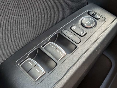 Used 2024 Honda Civic LX image 25