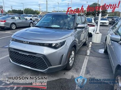 Used 2024 Kia Soul LX w/ Option Group 015