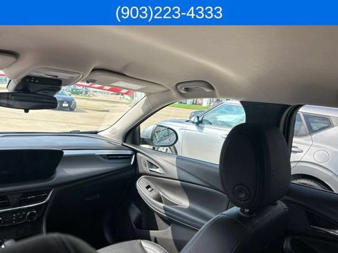 Used 2025 Buick Encore GX Sport Touring FWD image 38