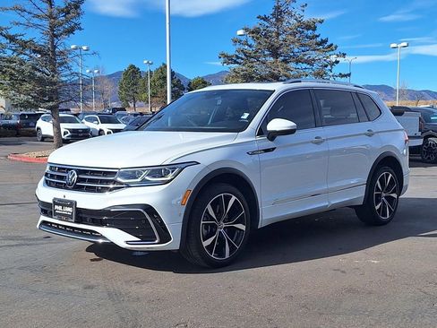 Used 2022 Volkswagen Tiguan SEL R-Line image 7