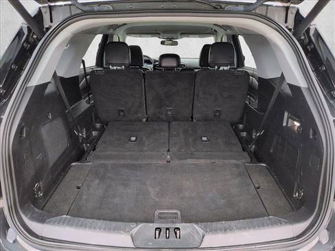 Used 2021 Ford Explorer Limited w/ Equipment Group 301A AWD/4WD image 6