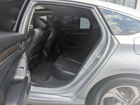 Used 2018 Honda Accord EX-L image 39