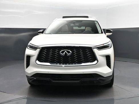 Used 2023 INFINITI QX60 Luxe w/ Vision Package FWD image 10