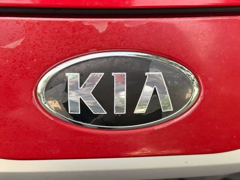 Used 2020 Kia Forte LXS FWD image 39