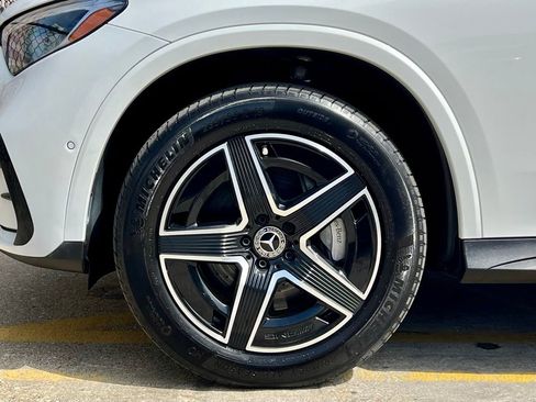 Certified 2025 Mercedes-Benz GLC 300 4MATIC w/ AMG Line image 14