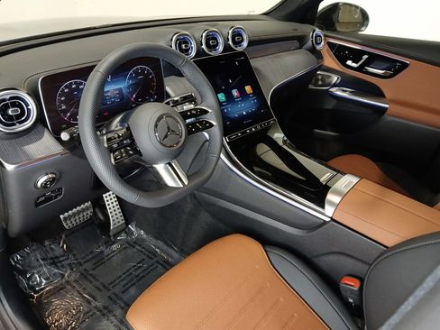 Used 2026 Mercedes-Benz GLC 300 4MATIC image 15