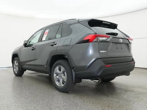 New 2025 Toyota RAV4 XLE image 21