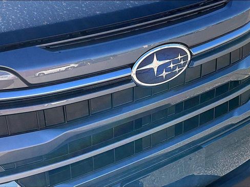 Used 2025 Subaru Forester Limited image 29