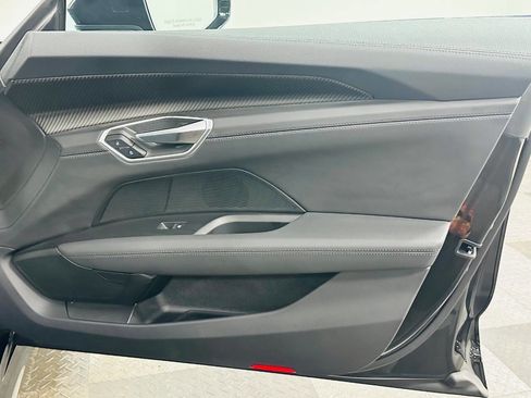 Used 2022 Audi e-tron GT Premium Plus image 27