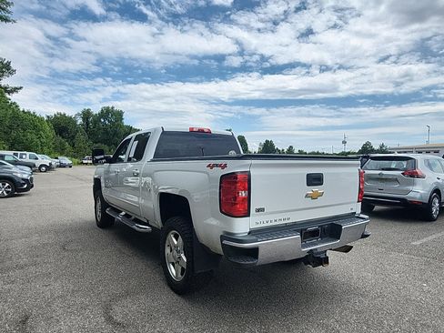 Used 2019 Chevrolet Silverado 2500 LT w/ All Star Edition AWD/4WD image 3