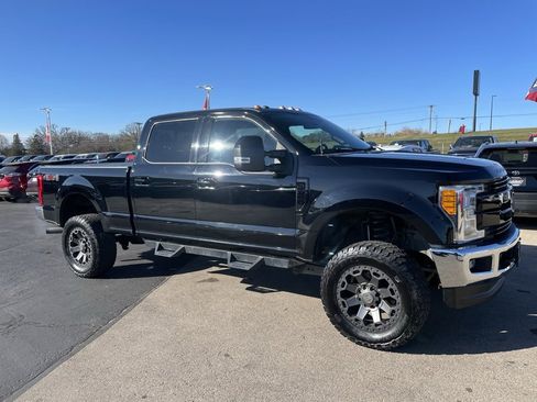 Used 2017 Ford F250 Lariat w/ Snow Plow Prep Package image 2