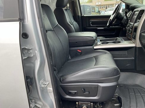 Used 2018 RAM 3500 Laramie image 12
