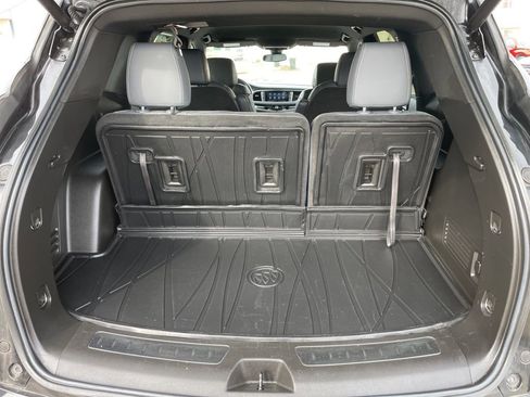 Used 2023 Buick Enclave Essence w/ Sport Touring Edition image 15