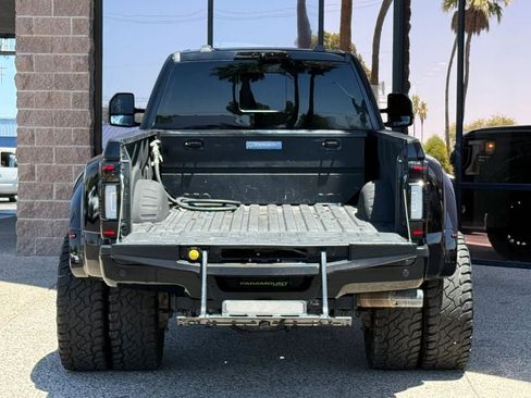 Used 2022 Ford F450 Platinum w/ FX4 Off-Road Package AWD/4WD image 32