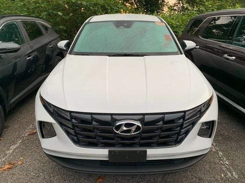 Certified 2023 Hyundai Tucson SE AWD/4WD image 3