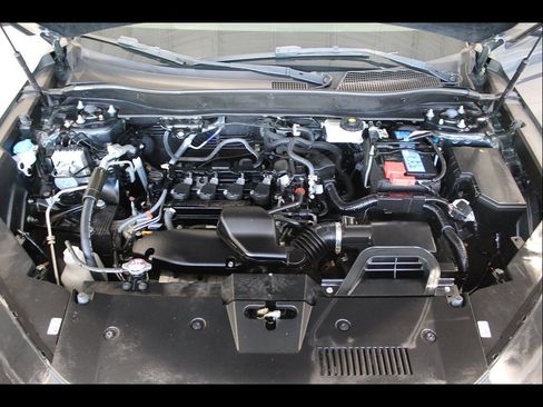 Certified 2024 Honda CR-V LX image 31